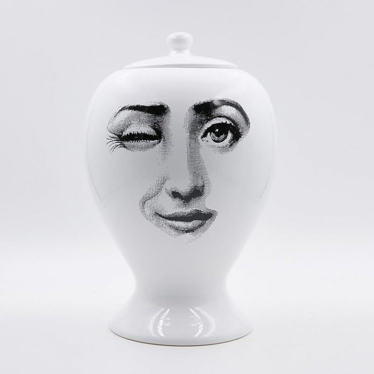 The Charm Lady by Henry Jacobsson Vase The Charm Lady / Blink