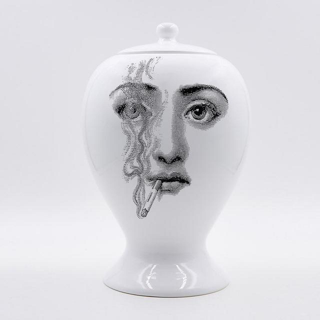 The Charm Lady by Henry Jacobsson Vase The Charm Lady / Smoking