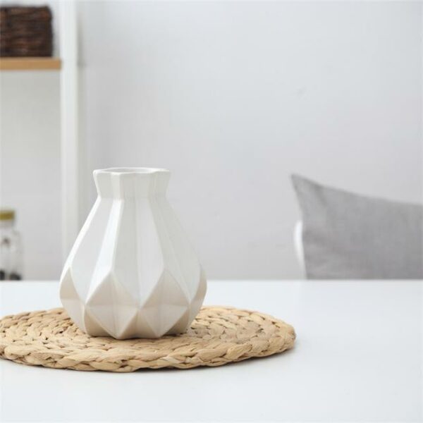Princess by Jasmine Bergmann Vase Cotton White / Medium