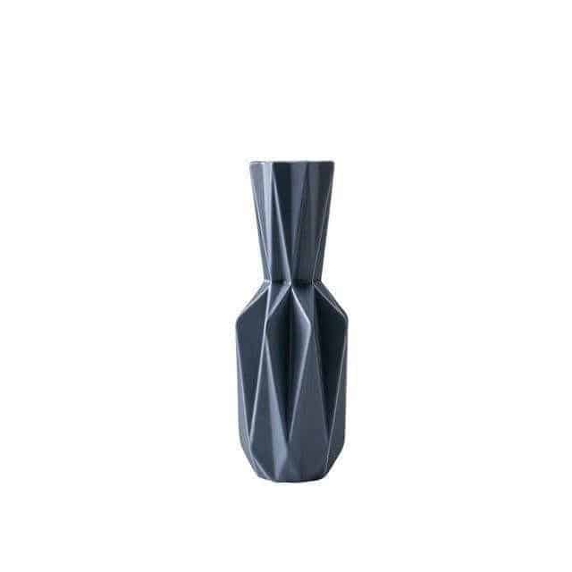 Origami By Jasmine Bergmann Eyelash Black Medium - Ceramic New Vase