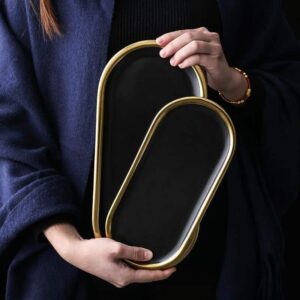 Charlotte by Luna Kündig Oval Plate unique and elegant Tray