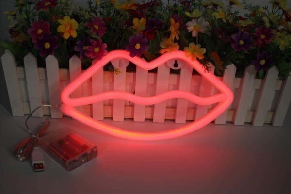Superstar Love Red Lips Wall/Table Light Table/Wall lamp