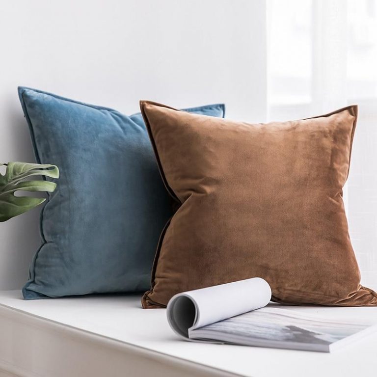 Confidence | Navy Blue | Celin&eacute; Cushion Pillow 